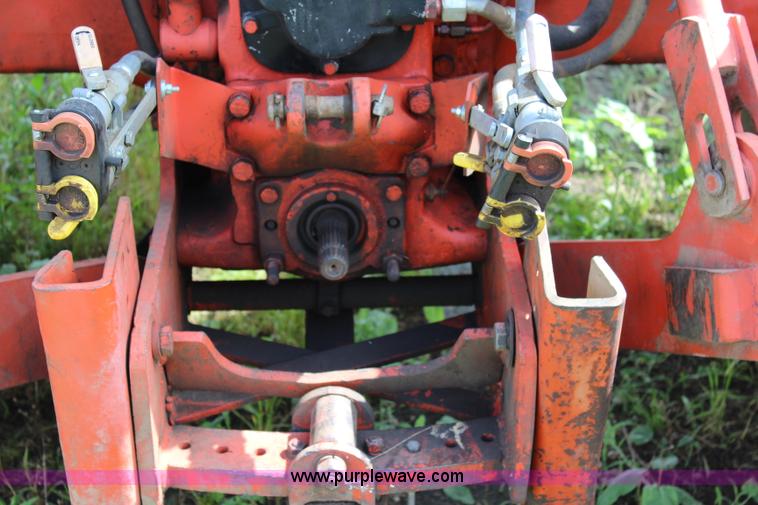 image for item K6885 1974 Case 1070 tractor