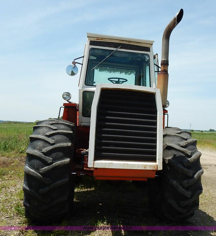 image for item K7423 1974 Case 2470 Traction King 4WD tractor