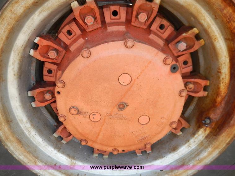 image for item K7423 1974 Case 2470 Traction King 4WD tractor