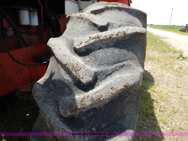 image for item K7423 1974 Case 2470 Traction King 4WD tractor