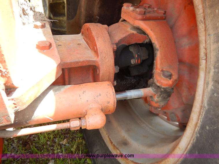 image for item K7423 1974 Case 2470 Traction King 4WD tractor