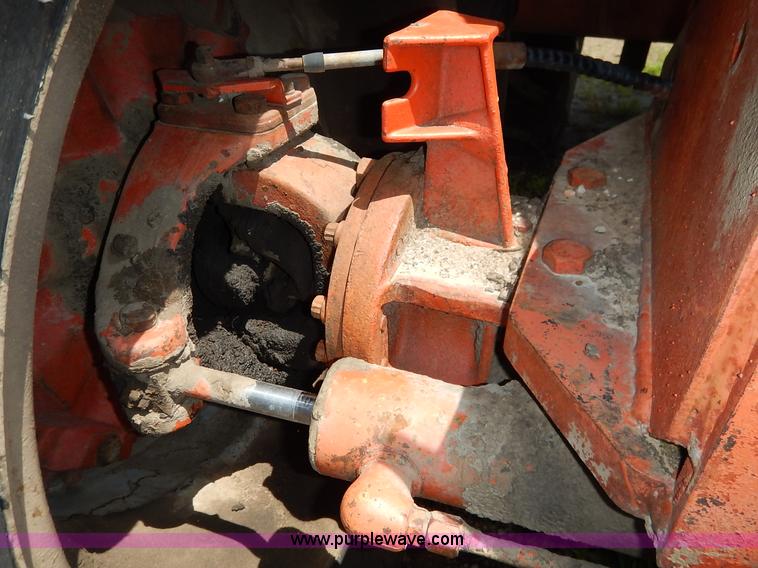 image for item K7423 1974 Case 2470 Traction King 4WD tractor