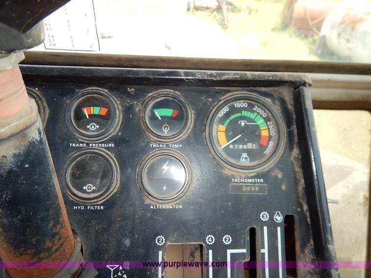 image for item K7423 1974 Case 2470 Traction King 4WD tractor