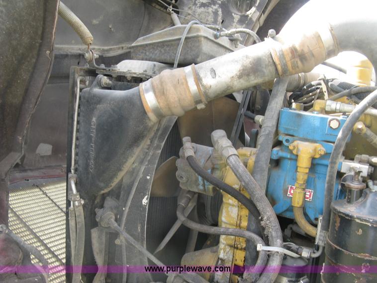 image for item K8614 1988 Kenworth T600 grain truck