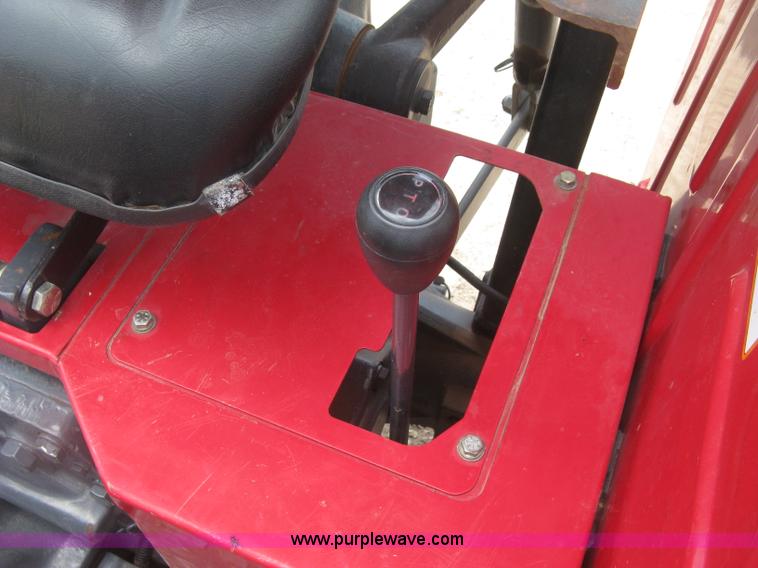 image for item K8619 2010 Mahindra 4025 tractor