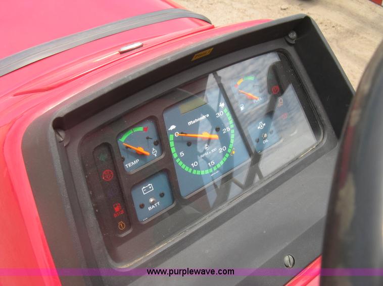 image for item K8619 2010 Mahindra 4025 tractor