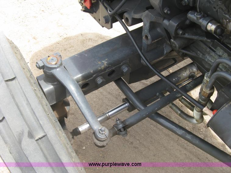 image for item K8619 2010 Mahindra 4025 tractor