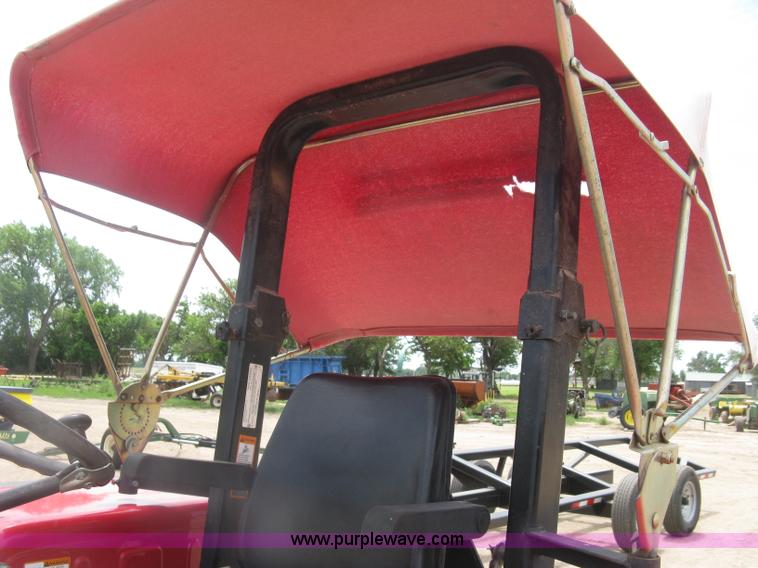 image for item K8619 2010 Mahindra 4025 tractor