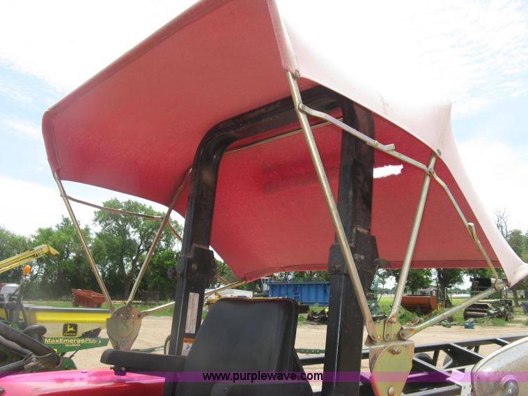 image for item K8619 2010 Mahindra 4025 tractor