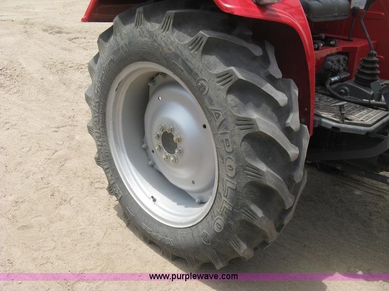 image for item K8619 2010 Mahindra 4025 tractor