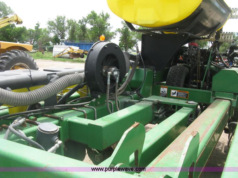 image for item K8621 John Deere 1780 planter