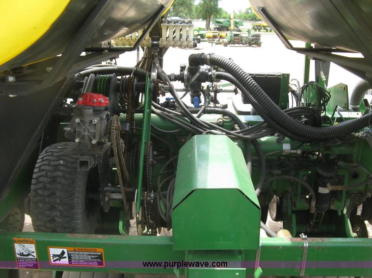 image for item K8621 John Deere 1780 planter