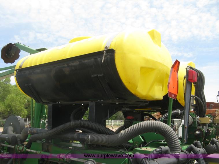 image for item K8621 John Deere 1780 planter