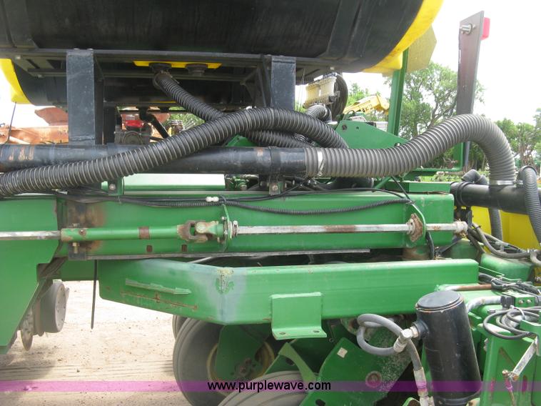 image for item K8621 John Deere 1780 planter