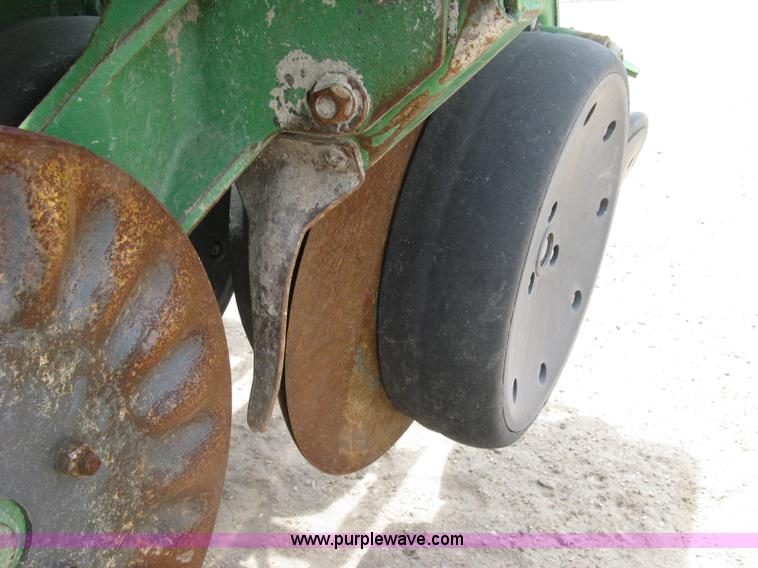 image for item K8621 John Deere 1780 planter