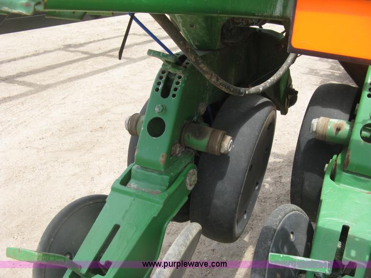 image for item K8621 John Deere 1780 planter