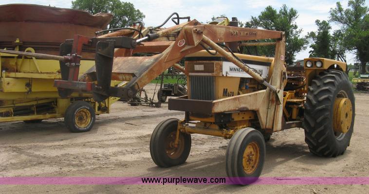 image for item K8623 Minneapolis Moline Super M670 tractor