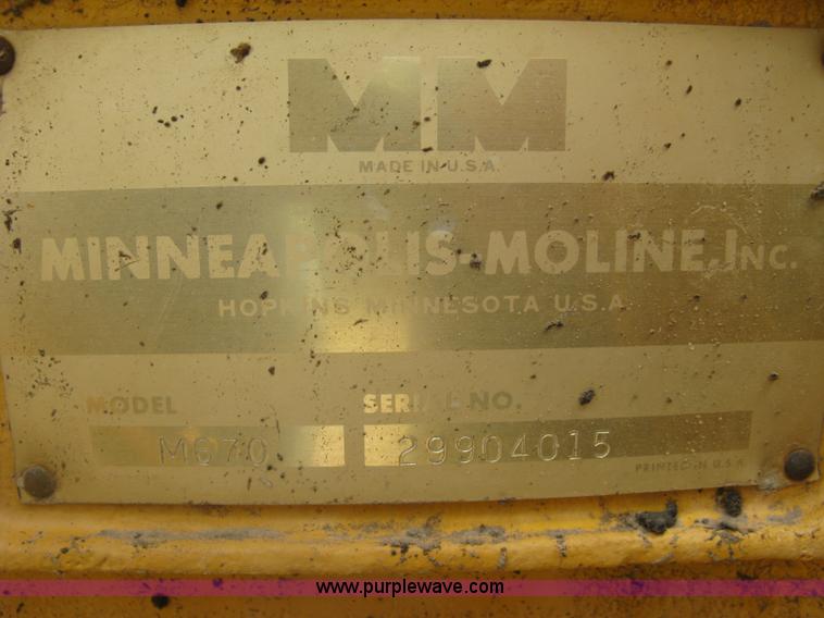 image for item K8623 Minneapolis Moline Super M670 tractor