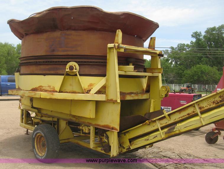 image for item K8624 Tub grinder