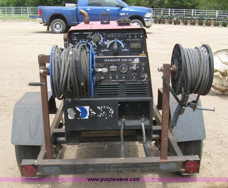 image for item K8625 Lincoln Ranger 300DLX welder