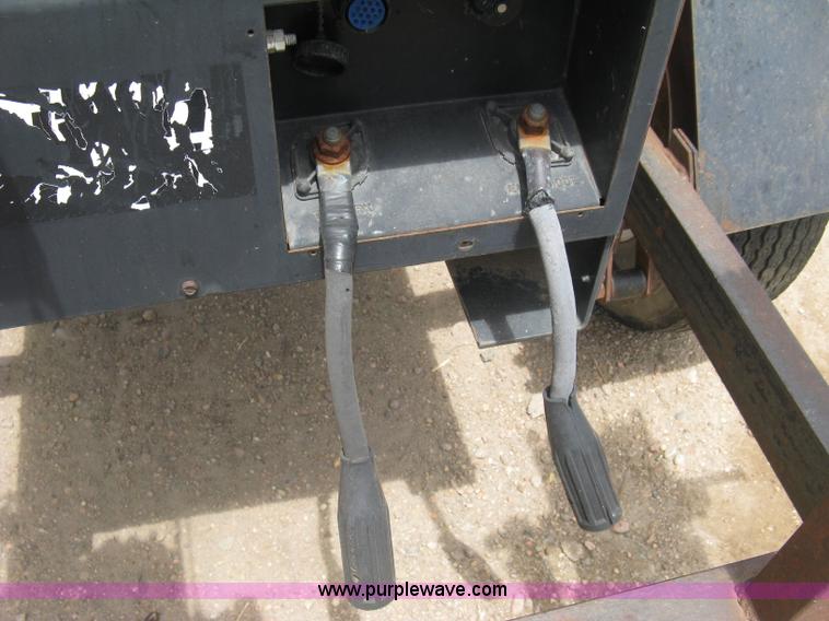 image for item K8625 Lincoln Ranger 300DLX welder