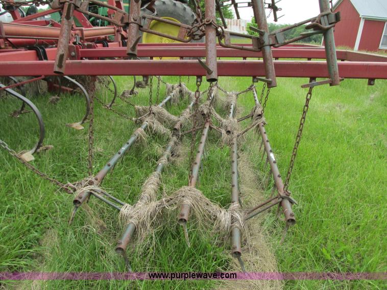 image for item R9306 Case IH 4800 Vibra Shank field cultivator