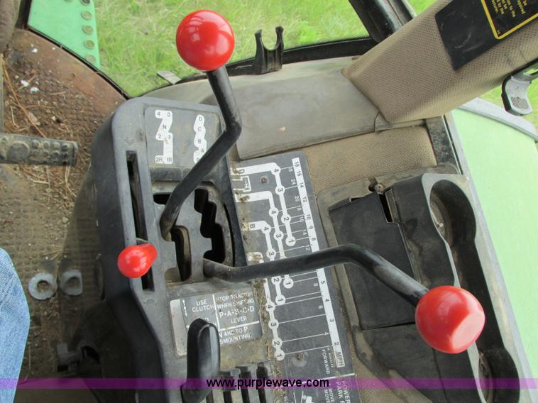 image for item R9308 1989 John Deere 4455 tractor