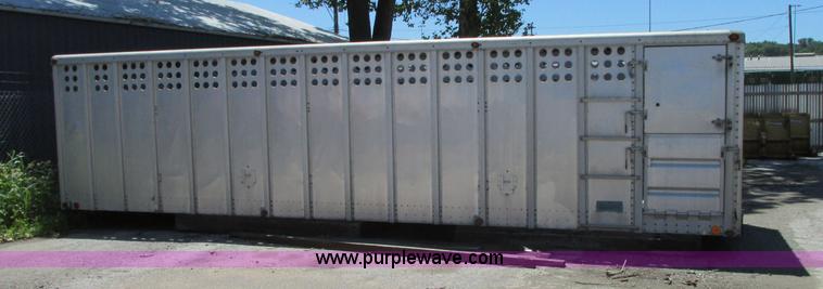 image for item R9309 Merritt aluminum cattle box