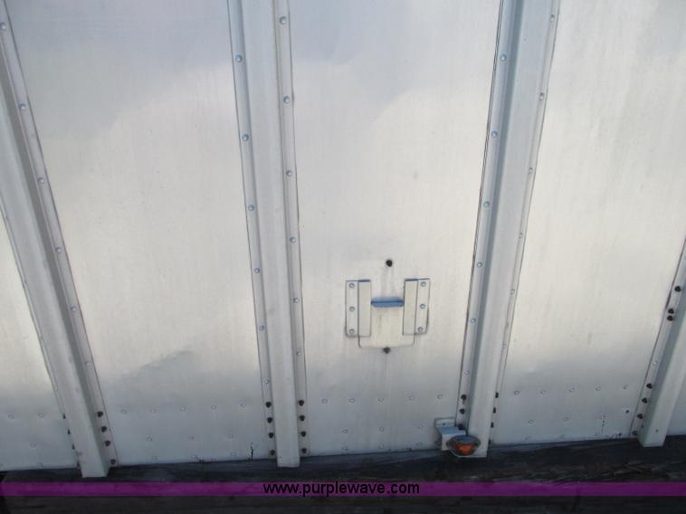 image for item R9309 Merritt aluminum cattle box