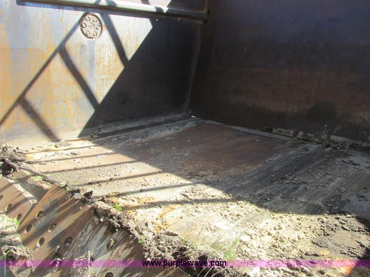 image for item A8805 1964 Caterpillar 631B conventional scraper