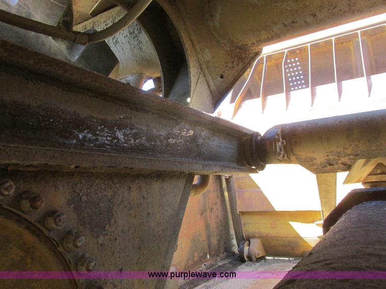 image for item A8805 1964 Caterpillar 631B conventional scraper