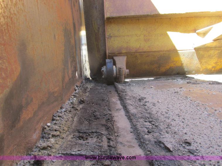 image for item A8805 1964 Caterpillar 631B conventional scraper