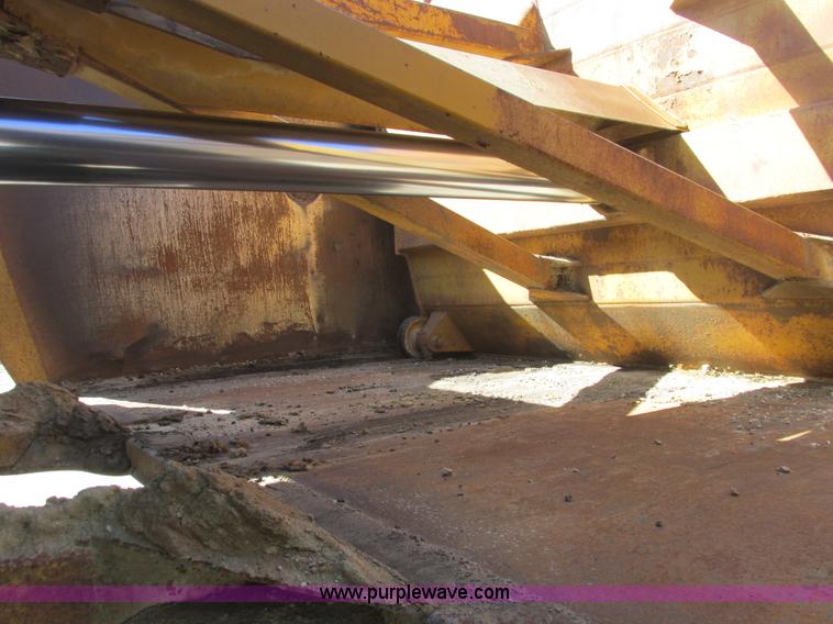 image for item A8805 1964 Caterpillar 631B conventional scraper