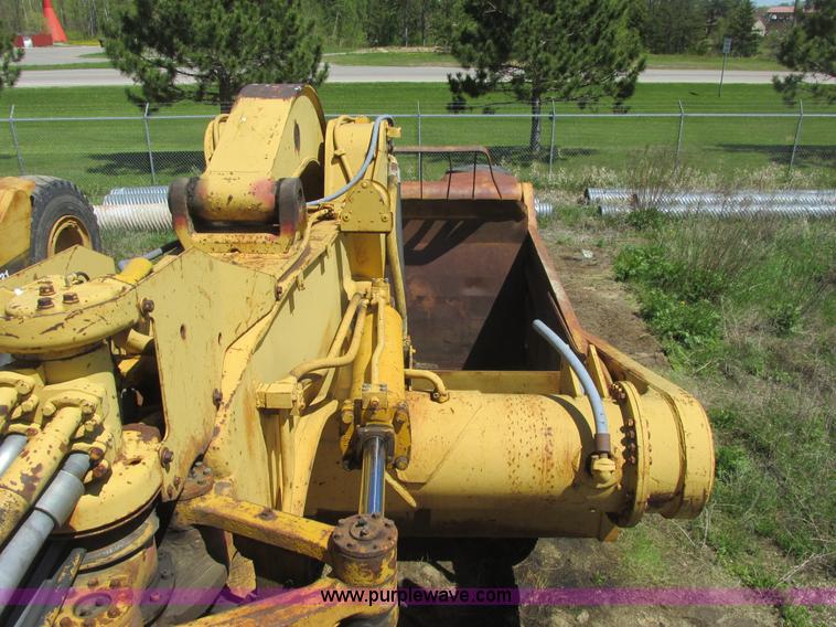 image for item A8805 1964 Caterpillar 631B conventional scraper