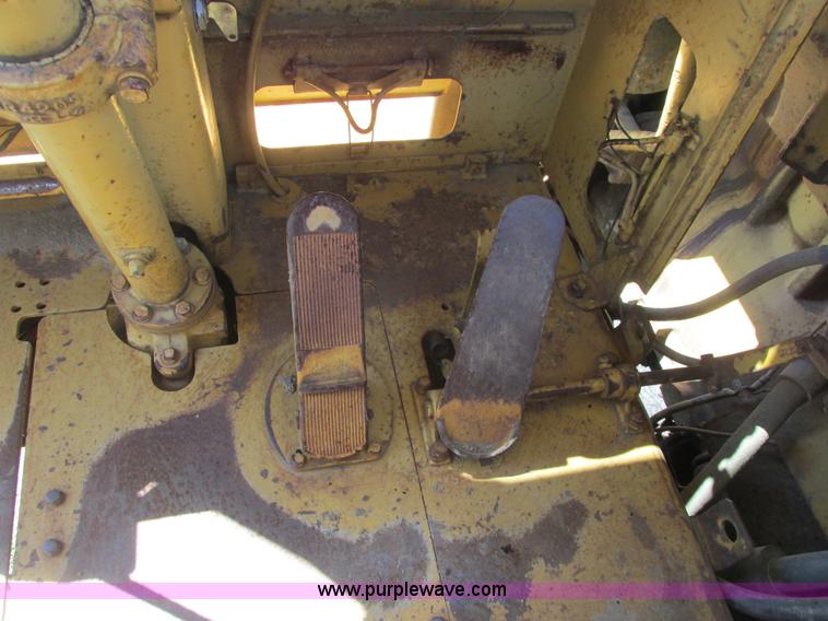 image for item A8805 1964 Caterpillar 631B conventional scraper