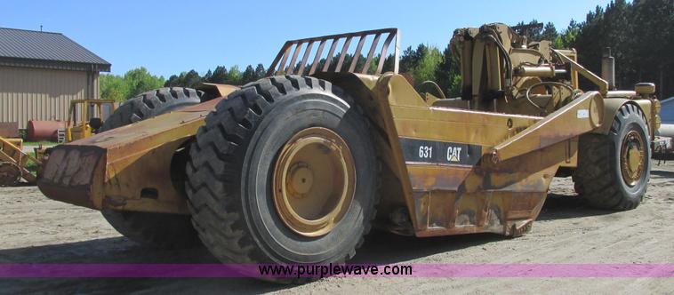 image for item A8806 1965 Caterpillar 631B conventional scraper