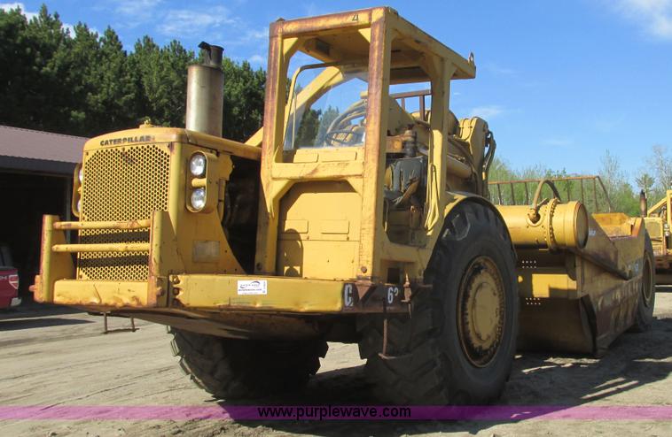 image for item A8806 1965 Caterpillar 631B conventional scraper