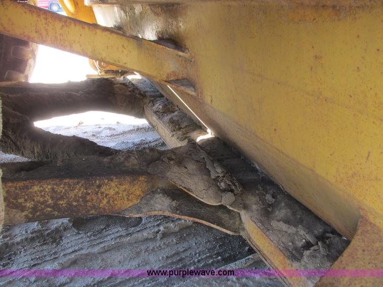 image for item A8806 1965 Caterpillar 631B conventional scraper