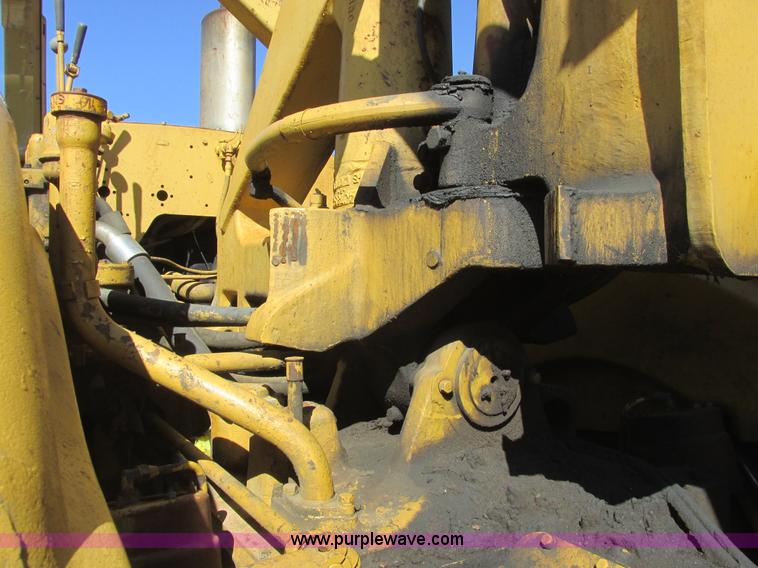image for item A8806 1965 Caterpillar 631B conventional scraper