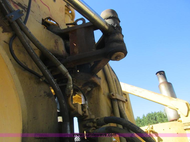 image for item A8806 1965 Caterpillar 631B conventional scraper