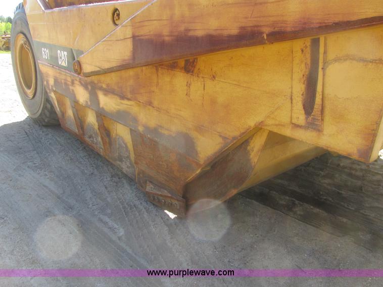 image for item A8806 1965 Caterpillar 631B conventional scraper