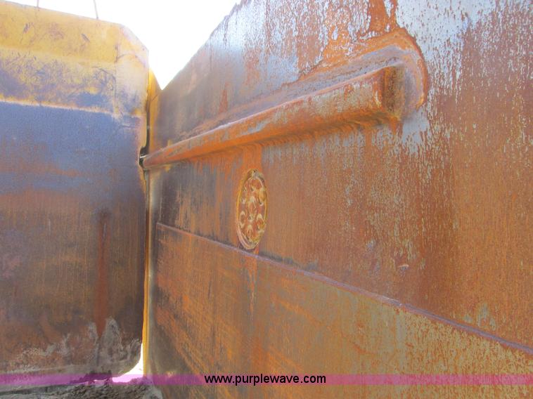 image for item A8806 1965 Caterpillar 631B conventional scraper