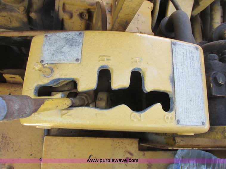 image for item A8806 1965 Caterpillar 631B conventional scraper