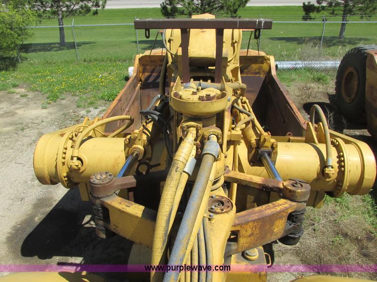 image for item A8806 1965 Caterpillar 631B conventional scraper