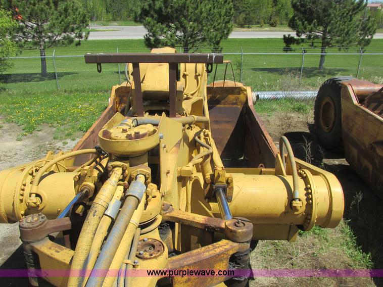 image for item A8806 1965 Caterpillar 631B conventional scraper