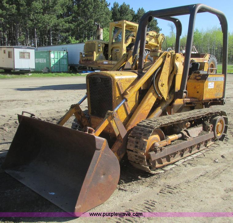 image for item A8807 1977 John Deere 350C track loader