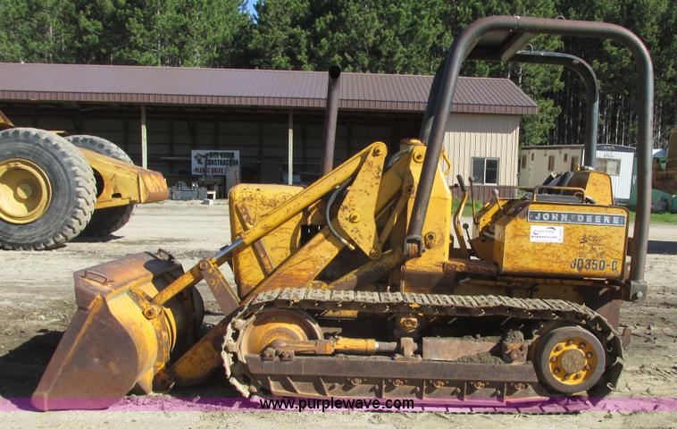 image for item A8807 1977 John Deere 350C track loader