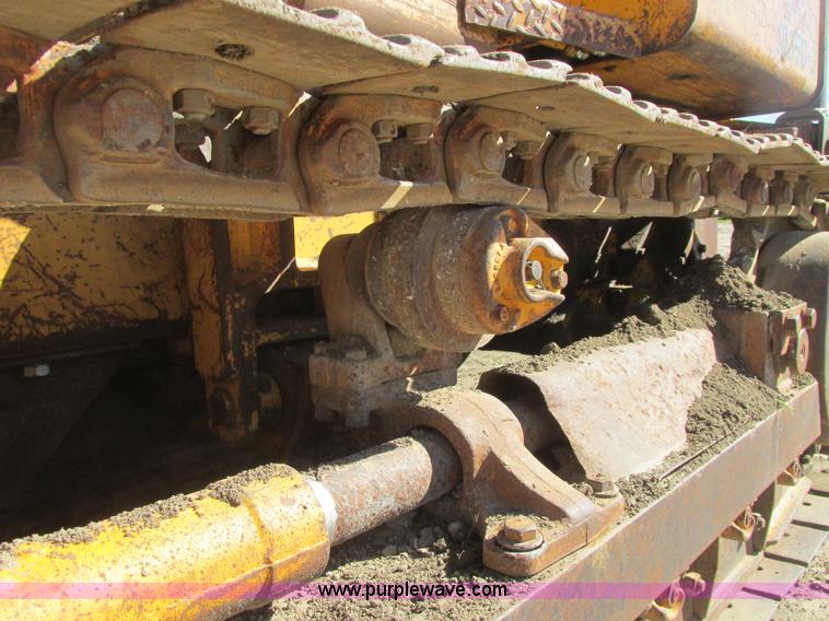 image for item A8807 1977 John Deere 350C track loader