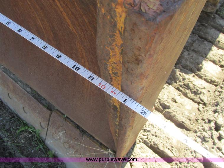 image for item A8820 1975 Caterpillar D9H dozer