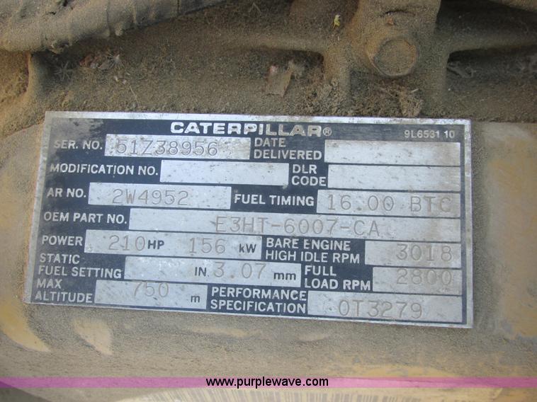 image for item A8821 1985 Ford LT8000 dump truck